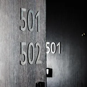 4* Hotell 64